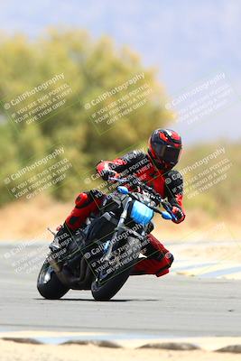 media/May-15-2022-SoCal Trackdays (Sun) [[33a09aef31]]/Turn 7 (1145am)/